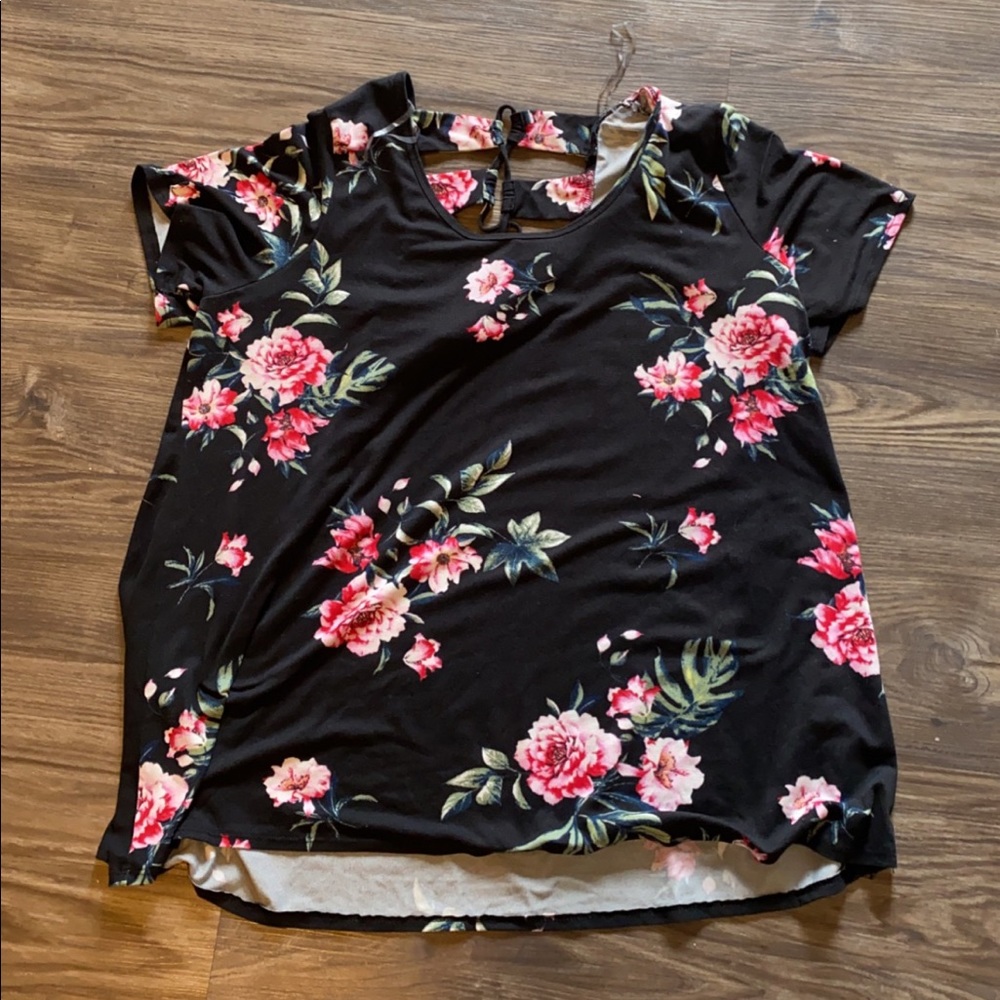 Floral black top